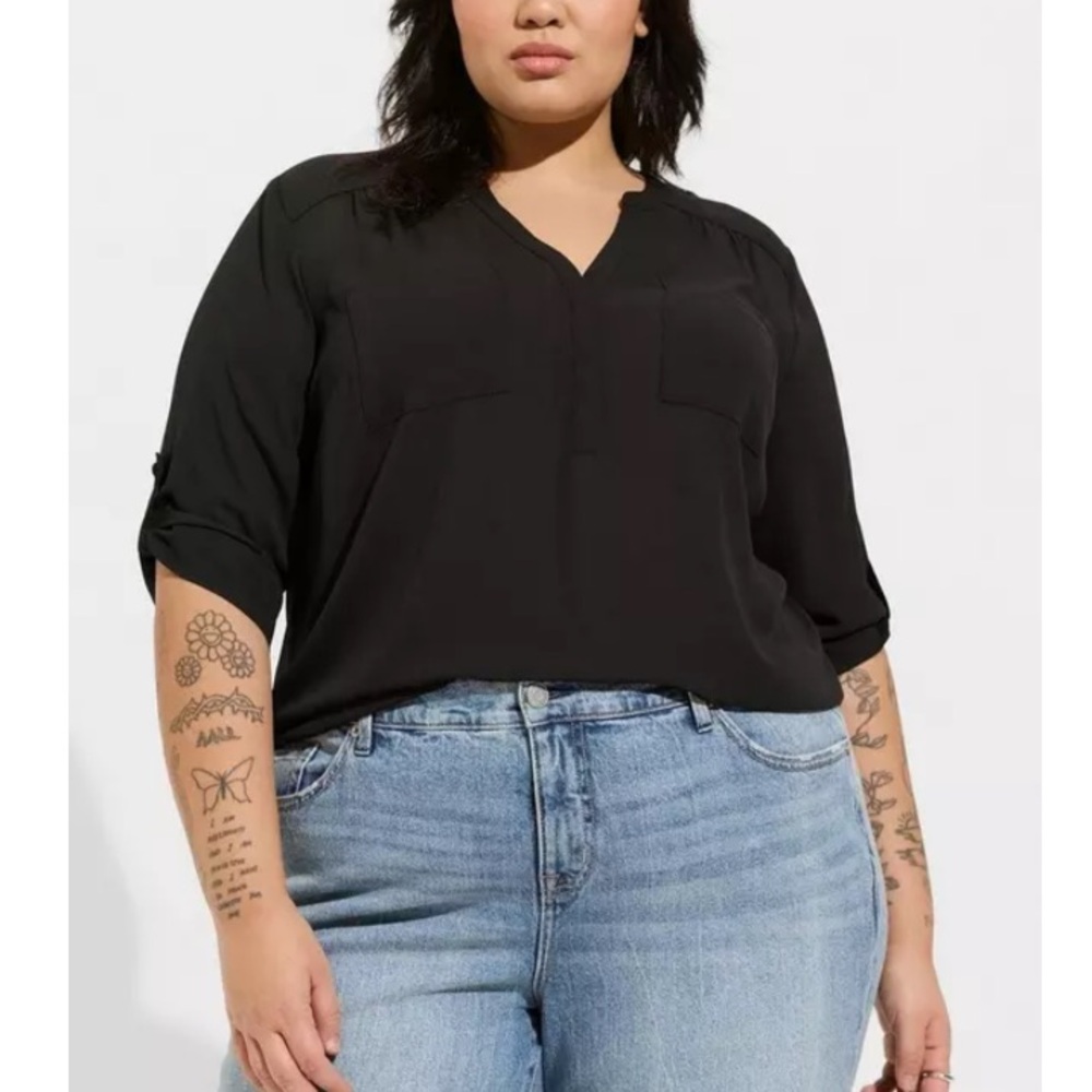 TORRID NWT Harper 3/4 Sleeve Pullover Blouse 0670